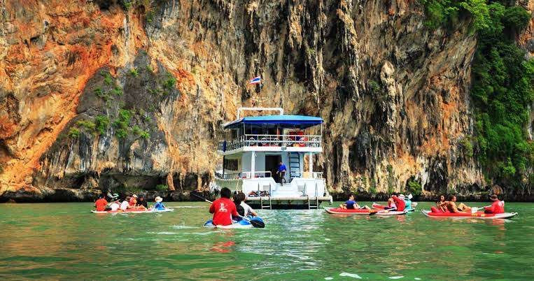 JAMES BOND ISLANDS